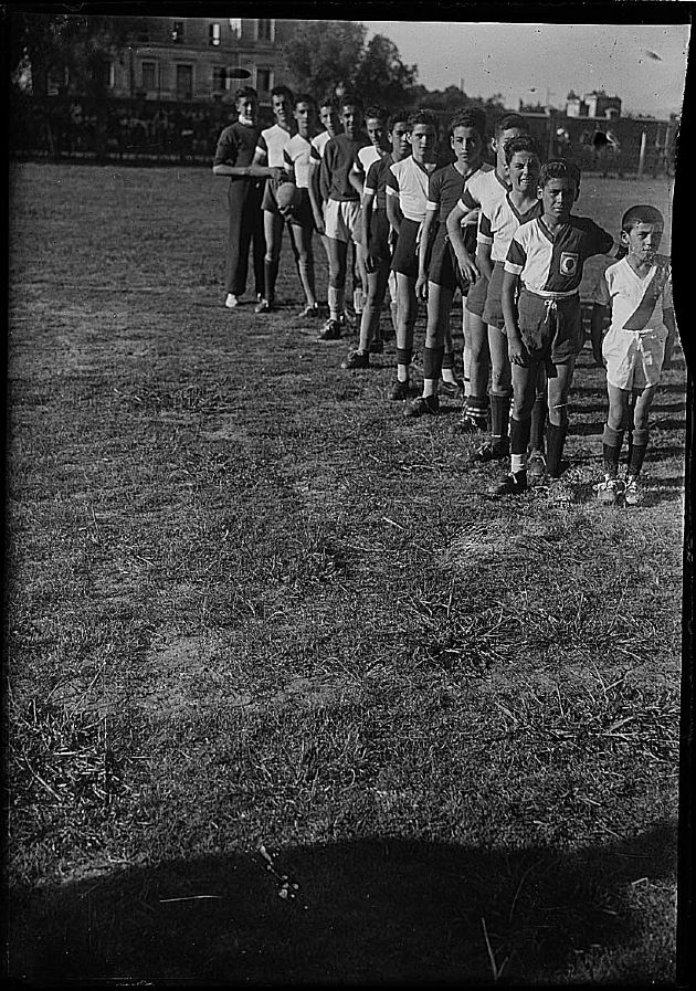 EQUIPO JUVENIL DE FUTBOL