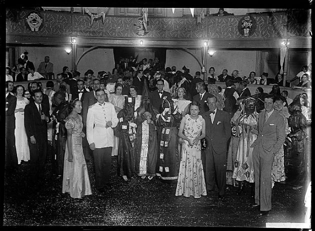 Baile de Carnaval en Club Social 11