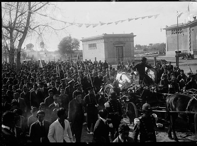 Sepelio Multitudinario