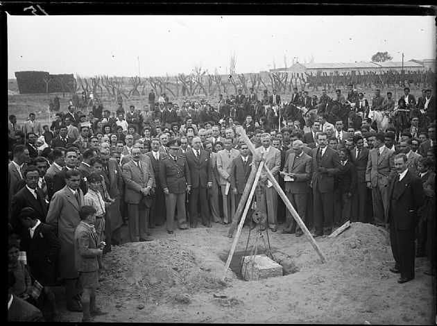 Colocación de la Piedra Fundamental