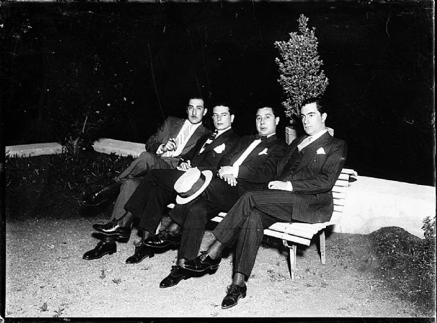 Caballeros en el Banco