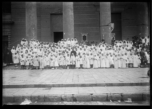 Explanada de la Iglesia Catedral 1