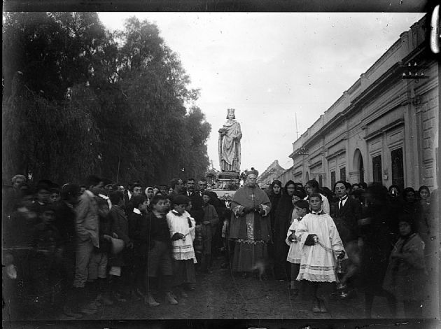 Procesión a San Luis Rey