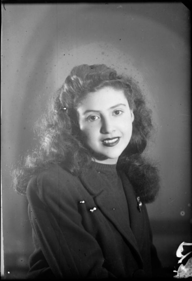 Retrato femenino 4
