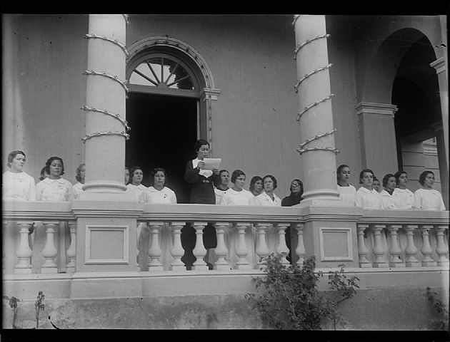 Escuela Paula Domínguez de Bazán 1
