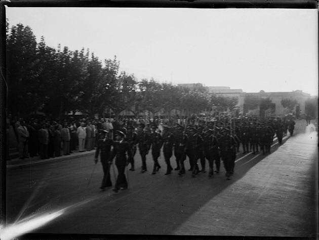 Acto en Plaza Independencia 8