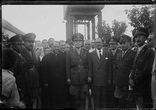 Autoridades en Estación de Ferrocarril