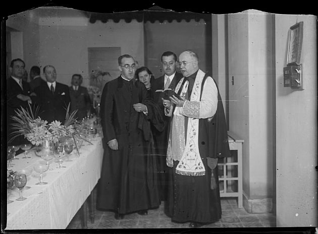 Brindis con autoridades 2