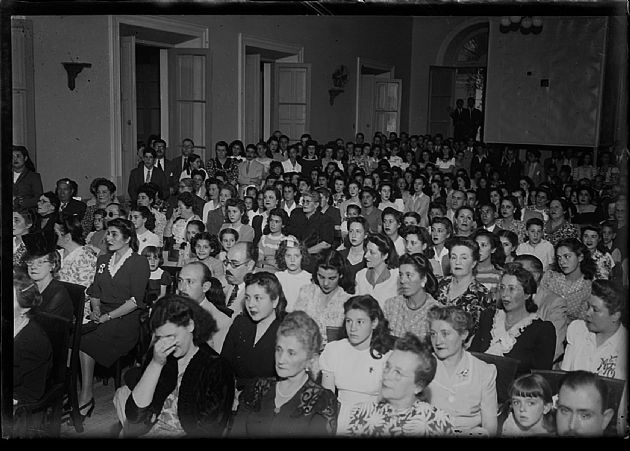 Acto en Escuela Paula Domínguez de Bazán  1