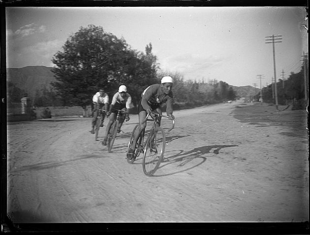 Carrera de Ciclistas III