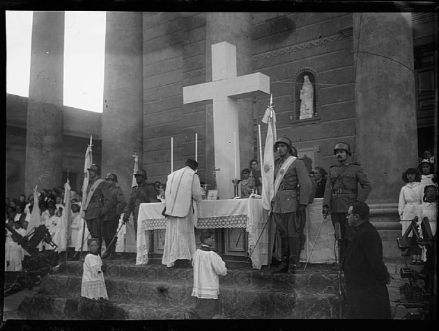 Ceremonia Religiosa en Iglesia Catedral 5