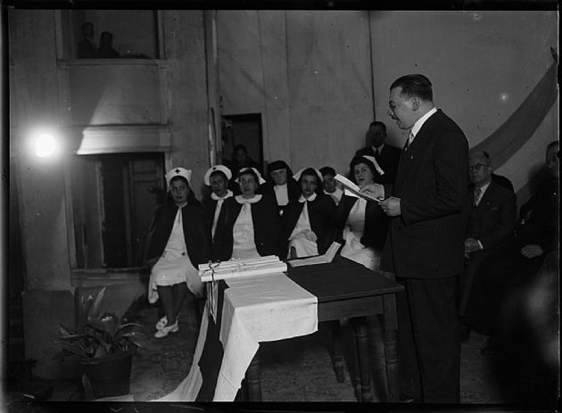 Escuela de Enfermería 4- Dr. Gardella