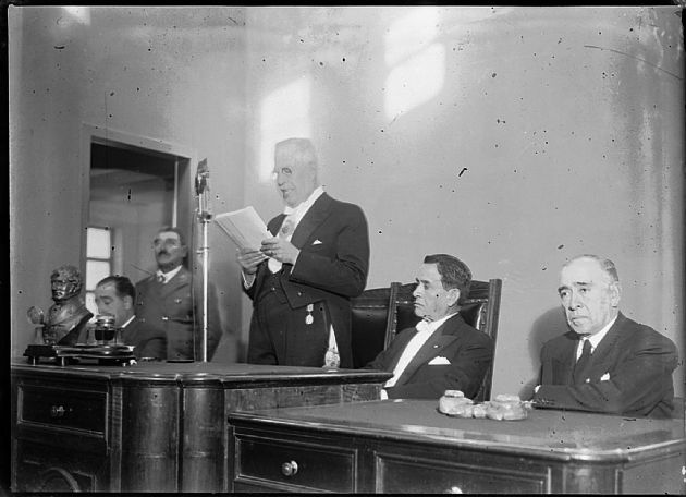 Toribio Mendoza en la Legislatura 1