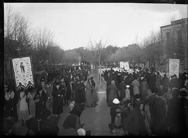 Procesión por Av. Quintana