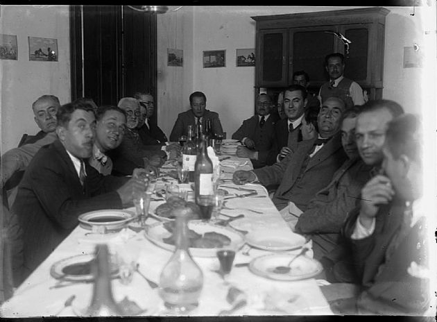 Reunión Política 1