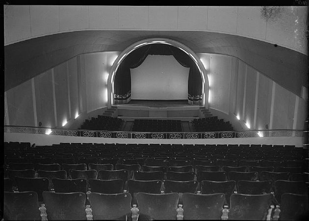 Cine- Teatro Opera 12