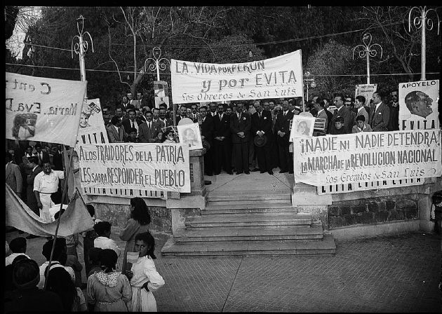 Gremios en Plaza Pringles 2