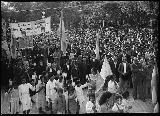 Gremios en Plaza Pringles 4