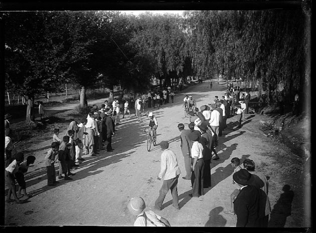 Carrera de Ciclistas IX