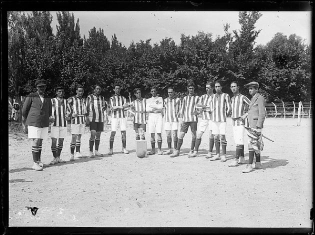 Equipo de Fútbol IV