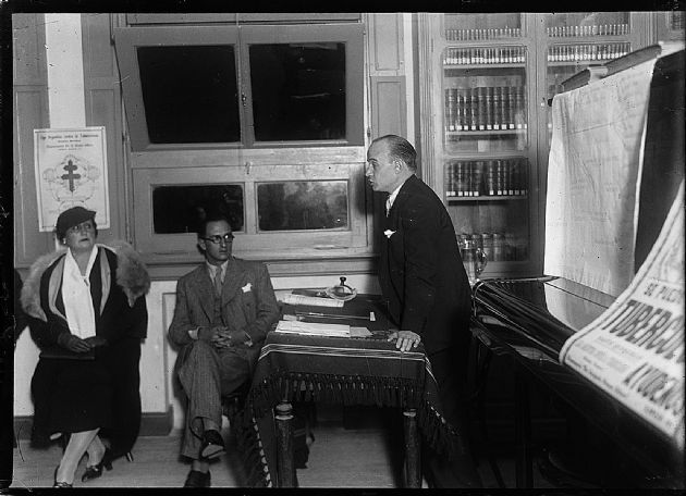 Reunión en Biblioteca 1