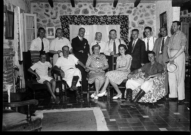 Amigos y Familiares