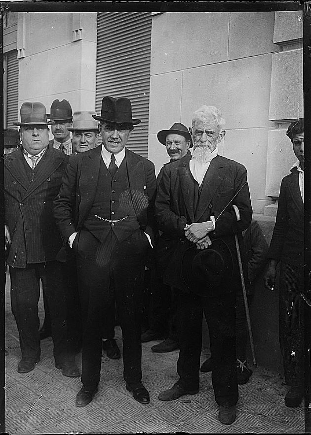 Dr. Alberto Arancibia Rodríguez