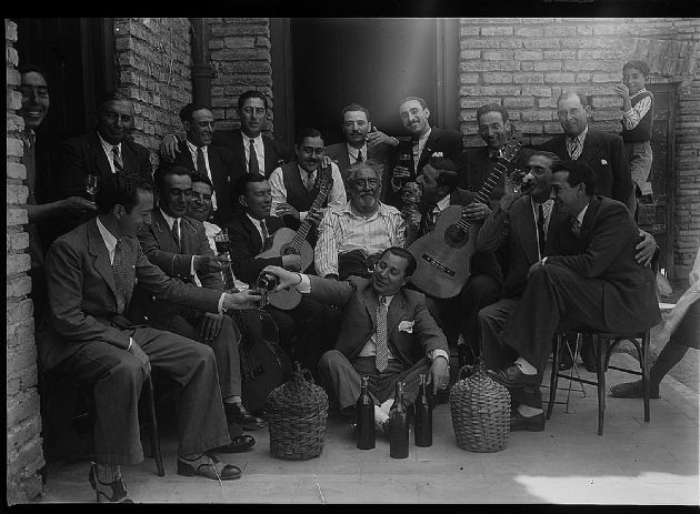 Guitarras y Vino