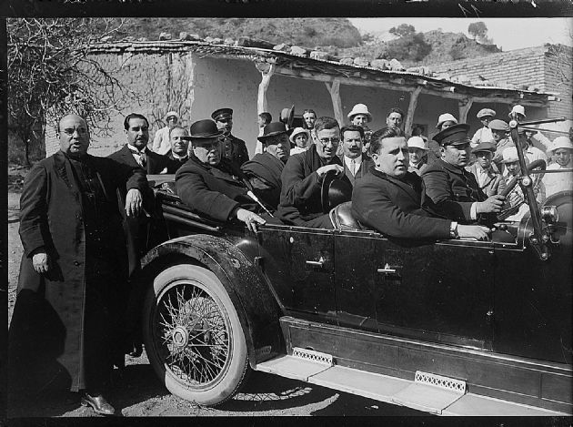 Autoridades Eclesiásticas en el interior