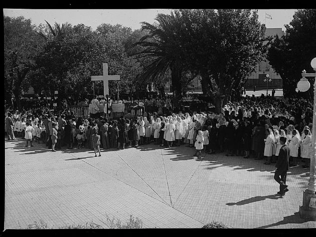 Misa en Plaza Pringles