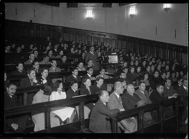 Acto en Colegio Nacional
