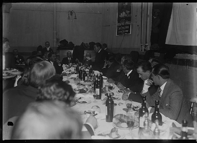 Reunión política 1