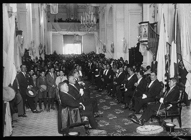 Dr. Alberto Arancibia Rodríguez camino al Tedeum 2