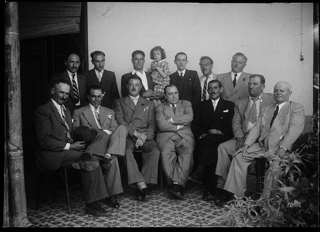 Grupo de Caballeros