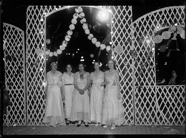 Kermes en Plaza Pringles