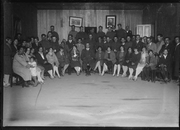 Grupo de Militares y sus Familias