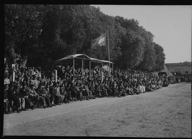 El Público en la Cancha Colón I