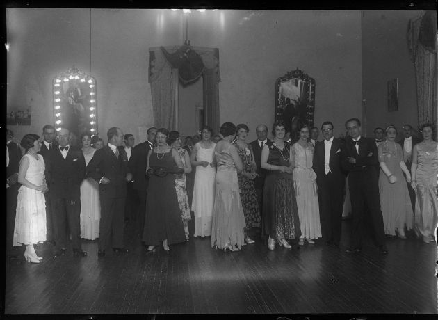 Baile en el Club Social II