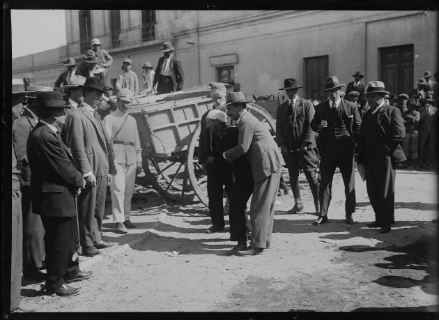 Detenido en la Vía Pública I