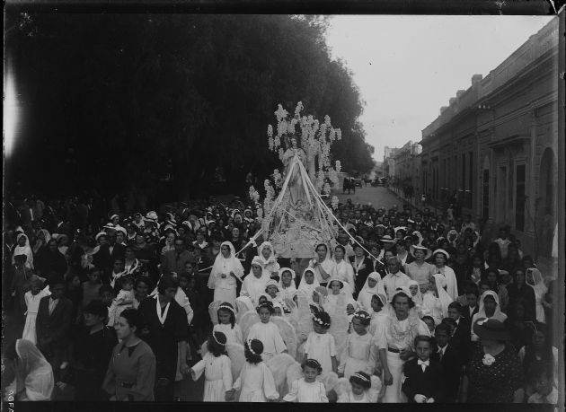 Procesión en San Luis II