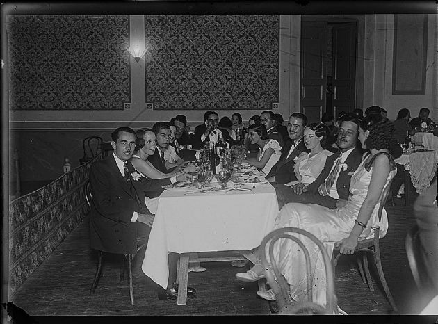 Cena y Baile en el Cub Social