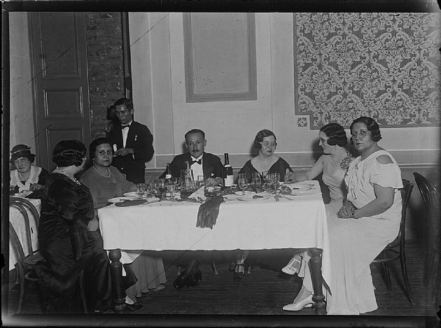 Cena y Baile en el Cub Social I