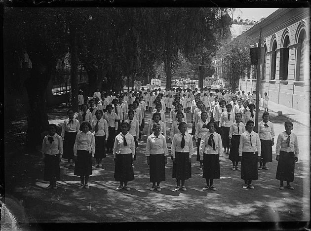 Escuela “Paula Domínguez de Bazán” 9