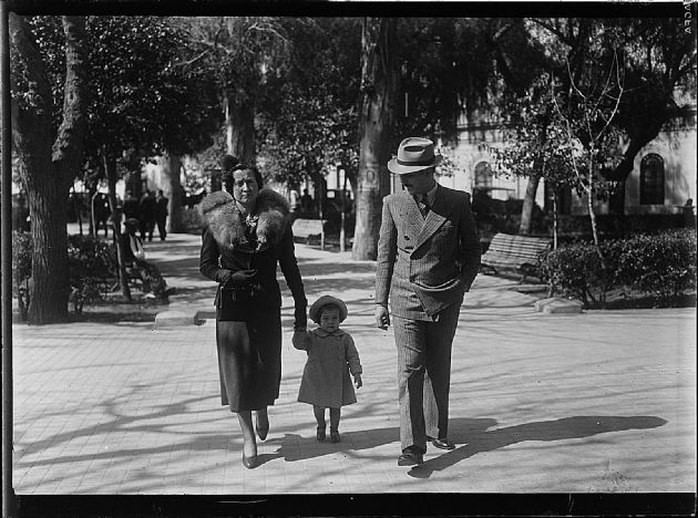 De Paseo VII