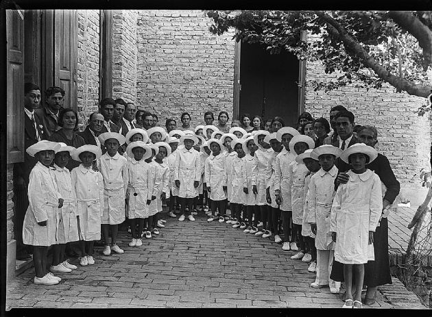 Las 32 Escolares II