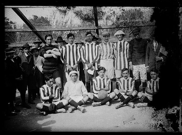 EQUIPO DE FÚTBOL
