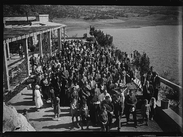 Procesión Religiosa I