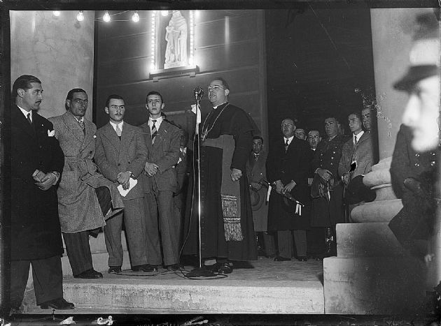 Procesión Cívica 1