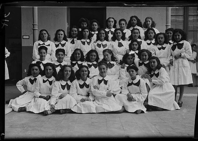 ALUMNAS