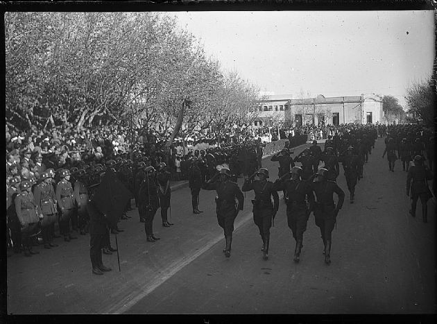Desfile Patriótico IX